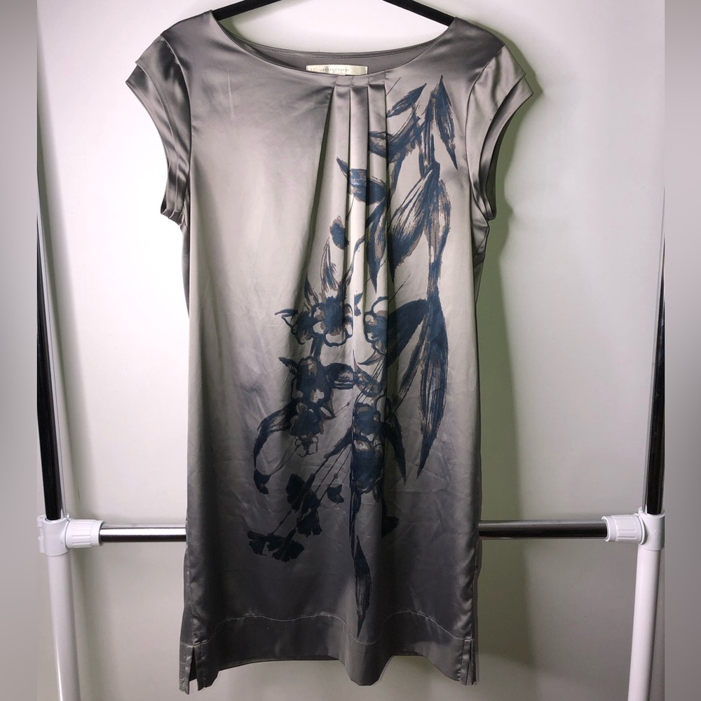 LC Lauren Conrad Silver Satin Floral Shift Small Dress - Picture 1 of 11